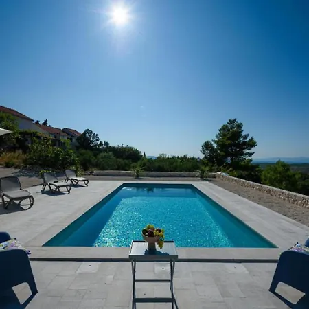 House Dm Vikendica Bobovisca